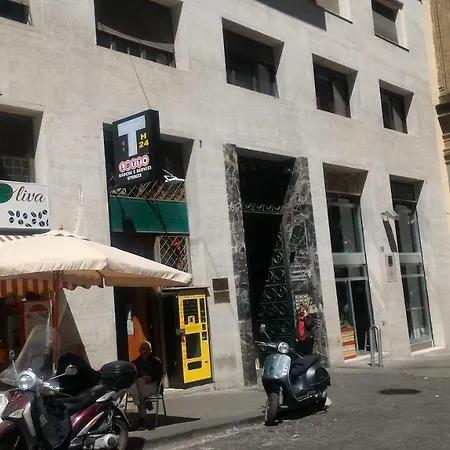 Mini Appartamento Al Chiostro Naples Exterior photo